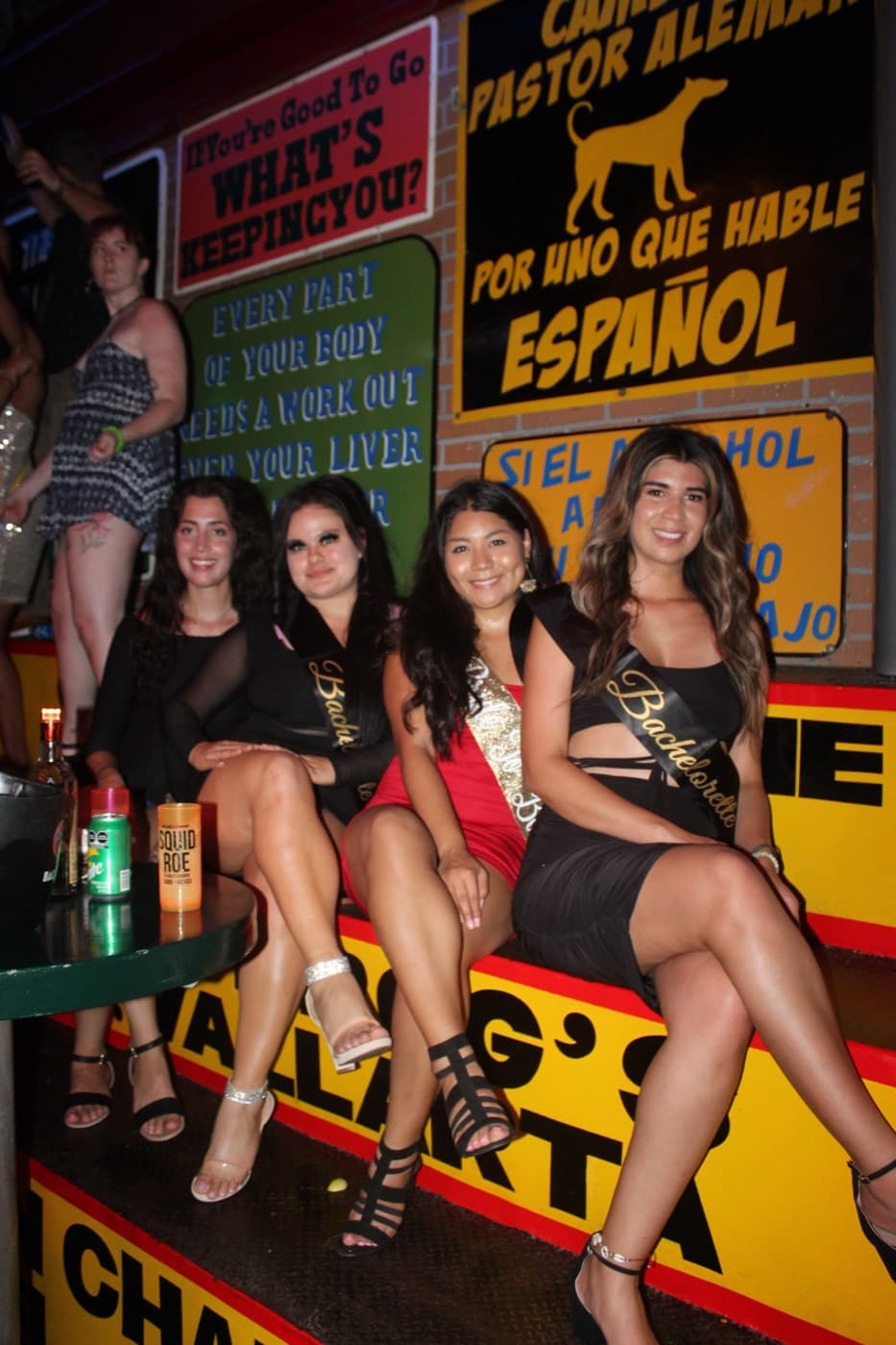 Bachelor and bachelorette party at El Squid Roe Cabo San Lucas — photo 4